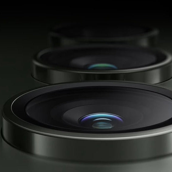 Periscope Zoom Lenses: How They Work & Why They're a Game Changer