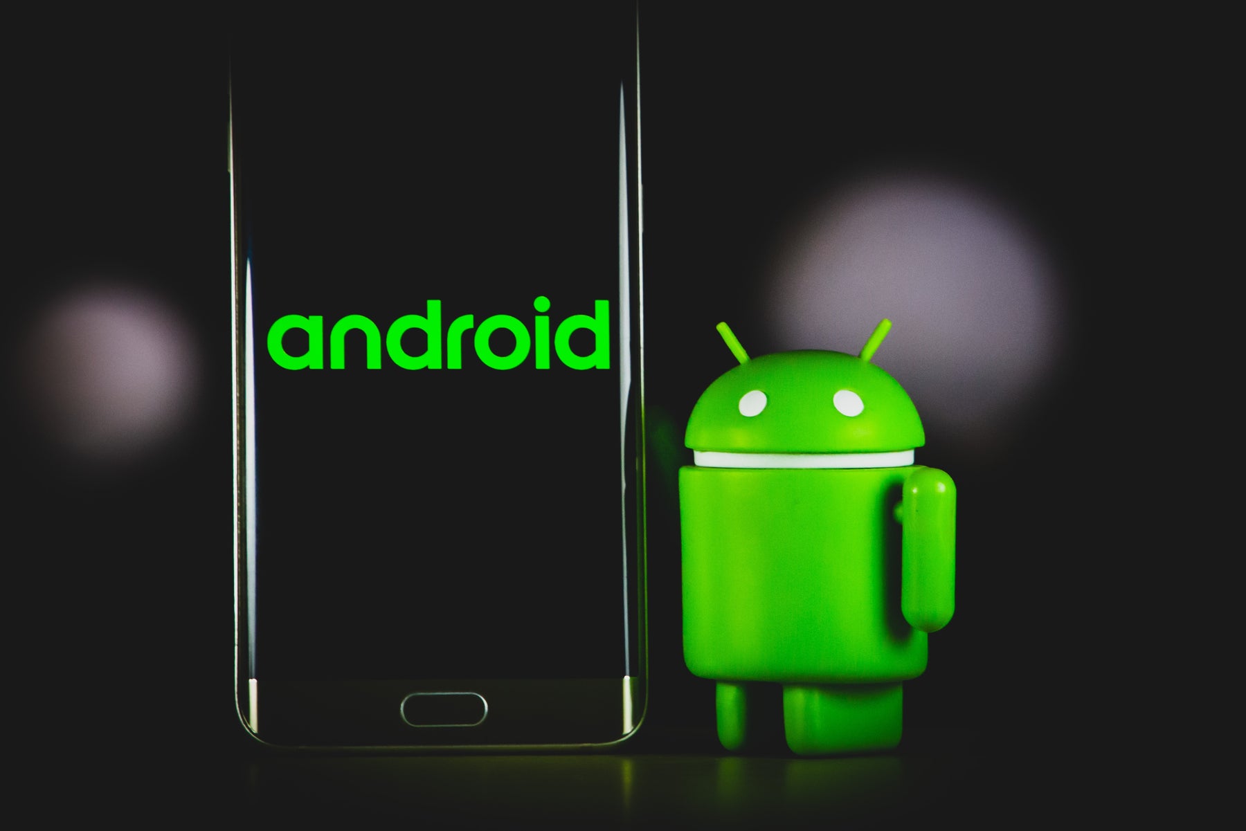 Why Android Is a Better Operating System than iOS: Decoding the Android Dominance