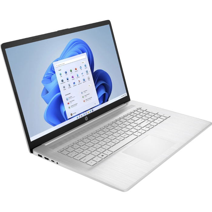 Natural Silver 17.3" Laptop, schräger Blick auf Tastatur und Windows 11 Startmenü